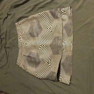 HD IN PARIS Mini Black and White Pocket Skirt